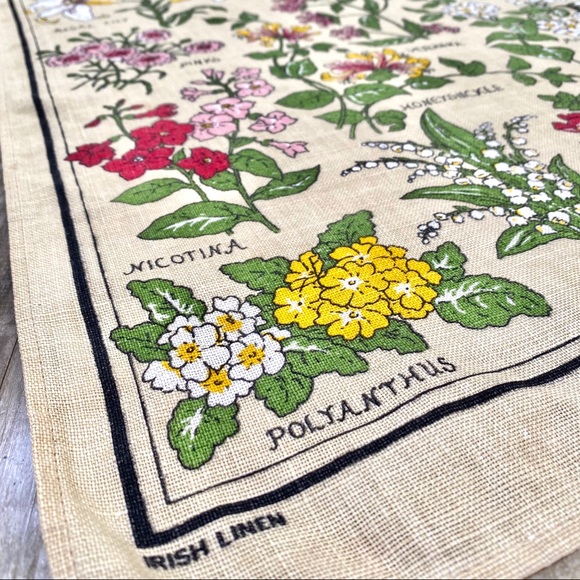 IRISH Vintage linen table accent with BOHO vibes🍃